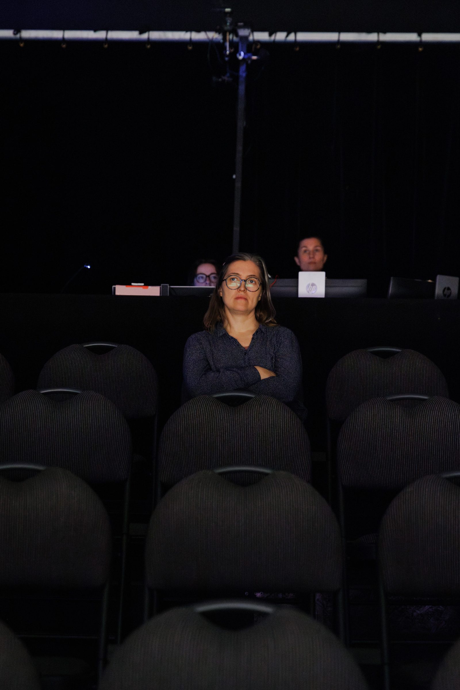 Behind the scenes - Tidens Veckade Egenskaper